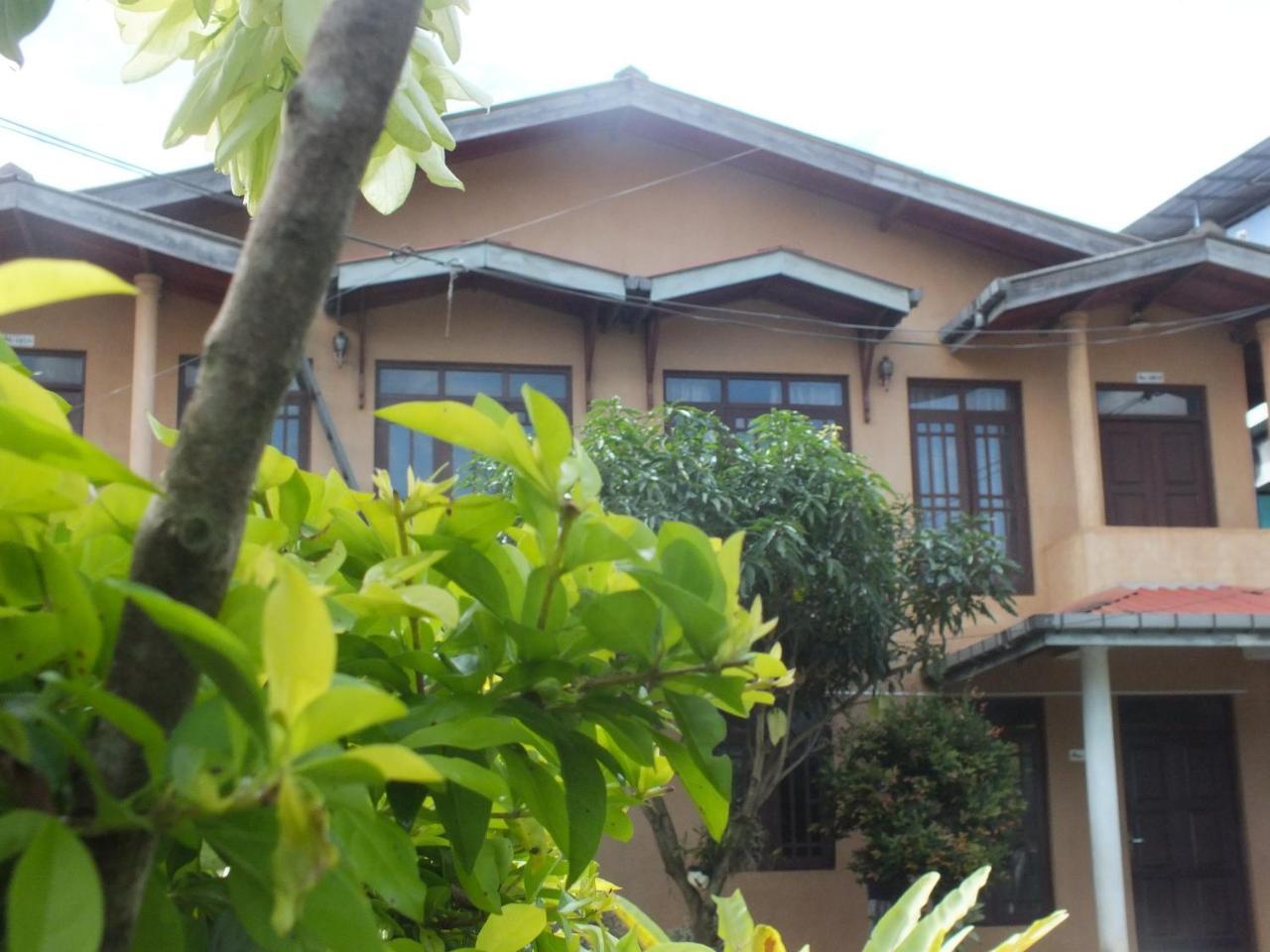 Hillsview Rest & Guest House 马特莱 外观 照片