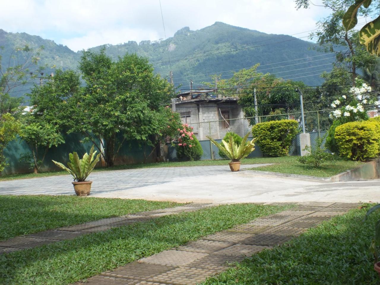 Hillsview Rest & Guest House 马特莱 外观 照片