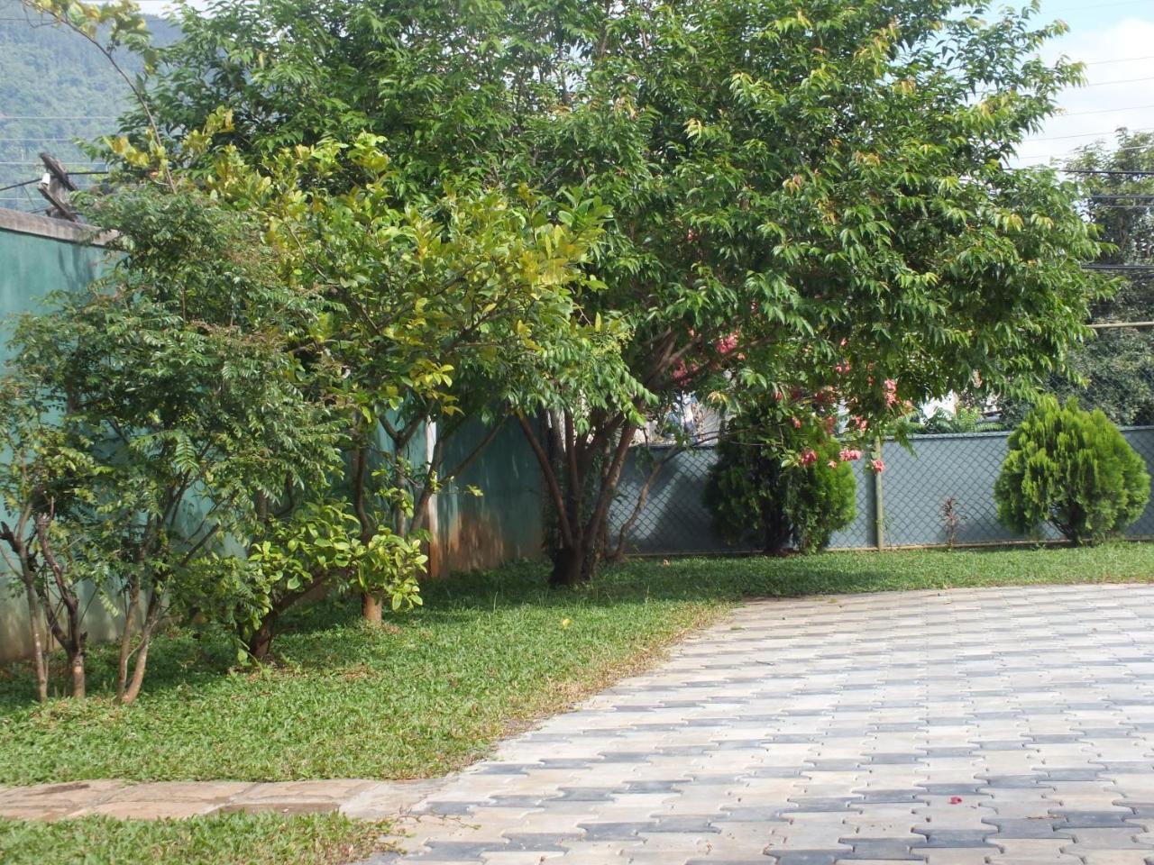 Hillsview Rest & Guest House 马特莱 外观 照片